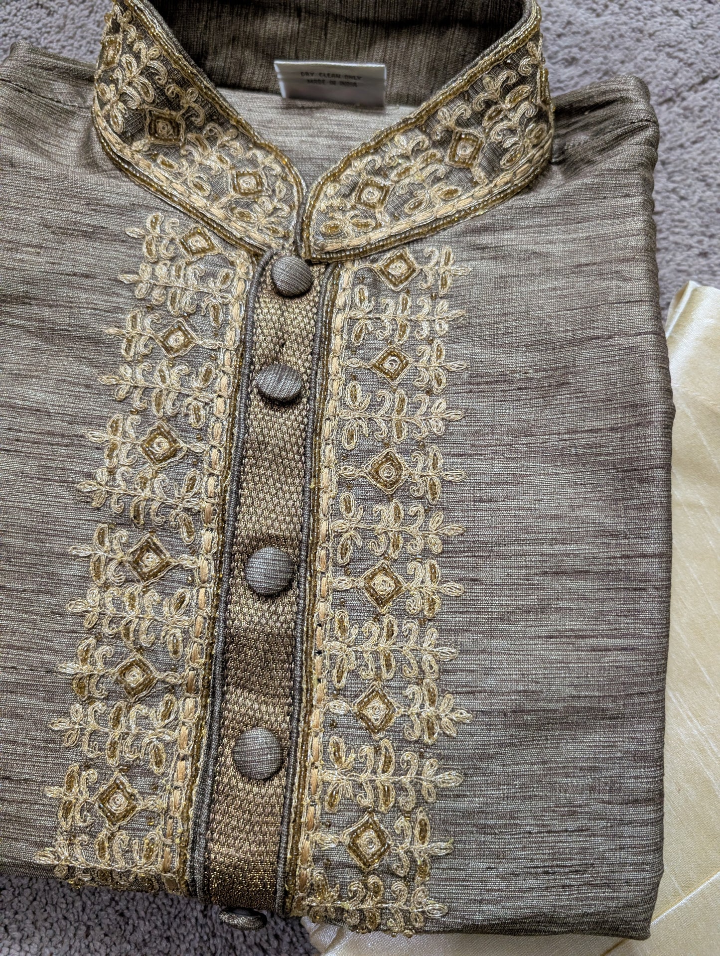 Autumn Dusk Embroidered Kurta & Pyjama