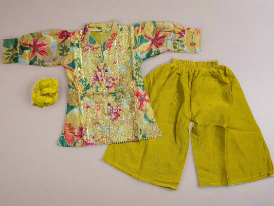 Sunshine Bloom Girls' Festive Set